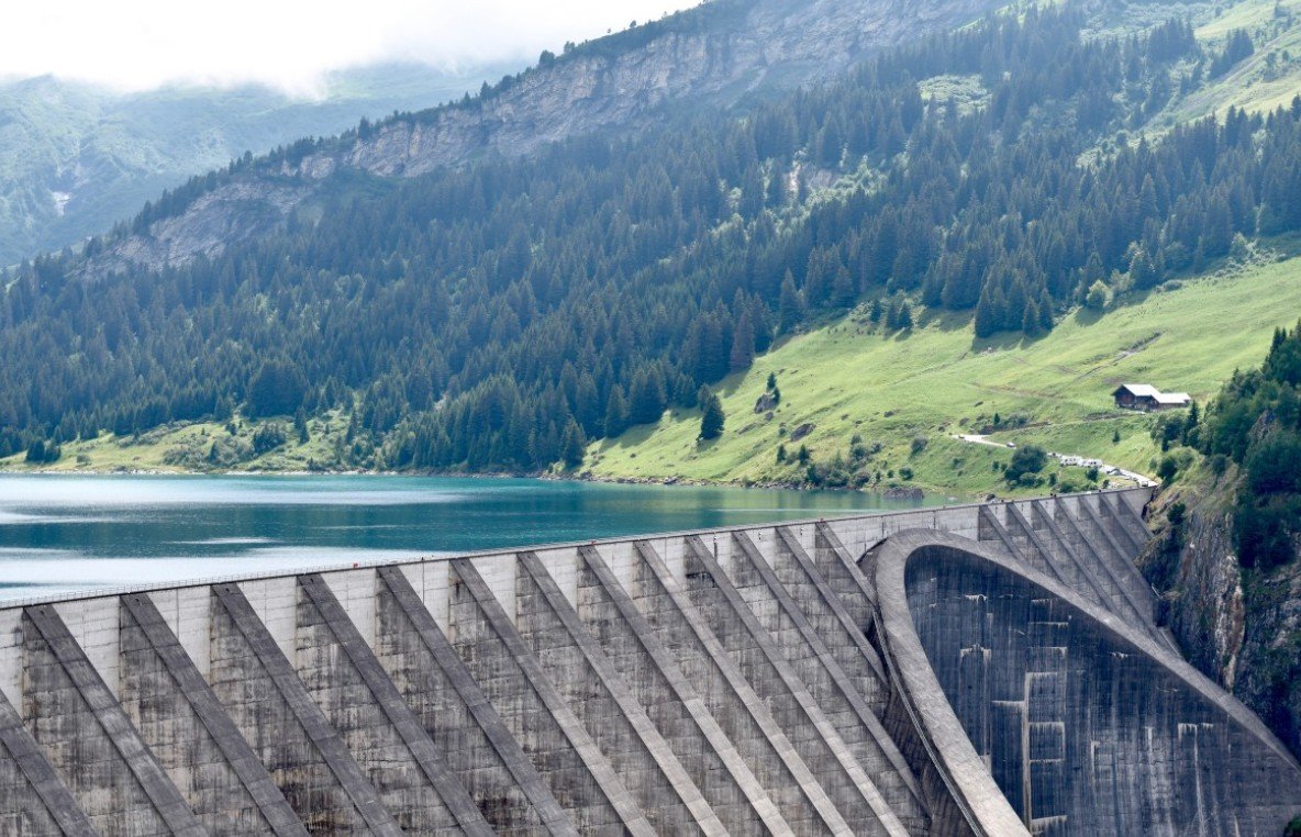 В Казахстане прорвало плотину «Шоптыколь»
