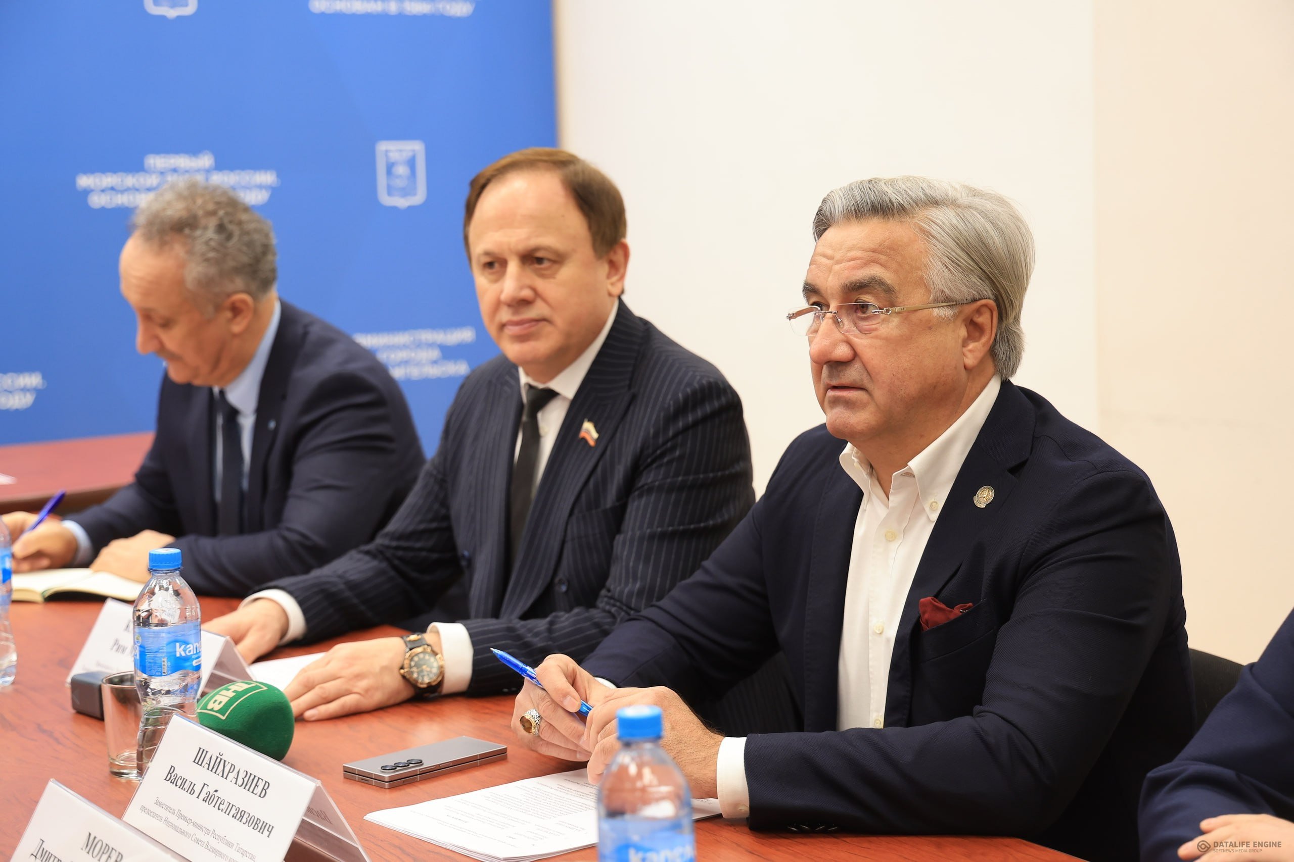 Дмитрий Морев провел рабочую встречу с делегацией из Татарстана
