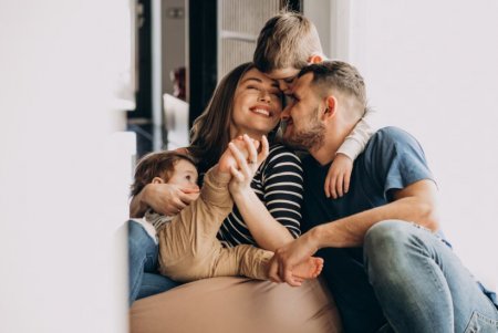 Эксперт назвал размер налоговых выплат семьям с детьми в 2026 году