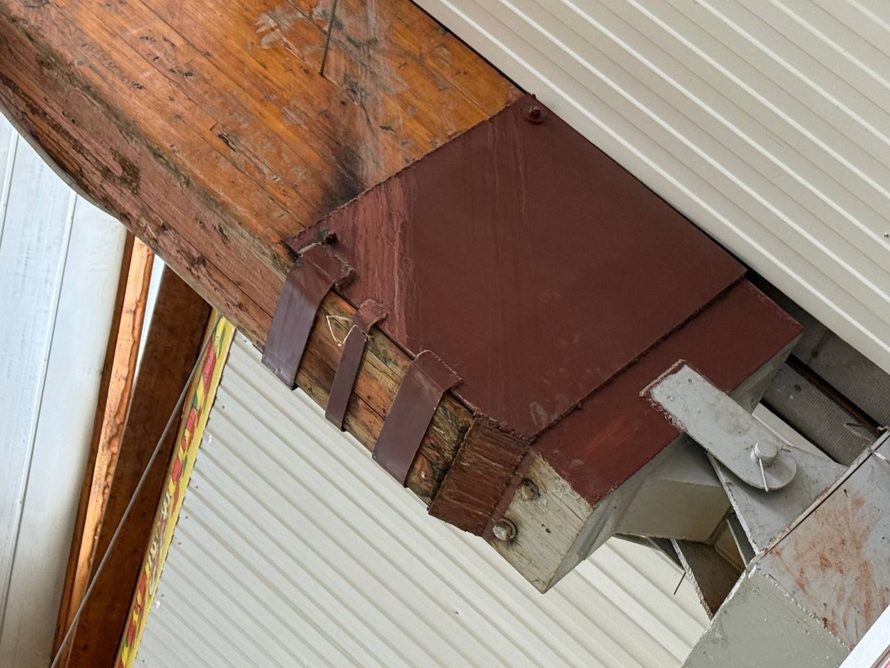 Безопасность стала причиной закрытия рынка