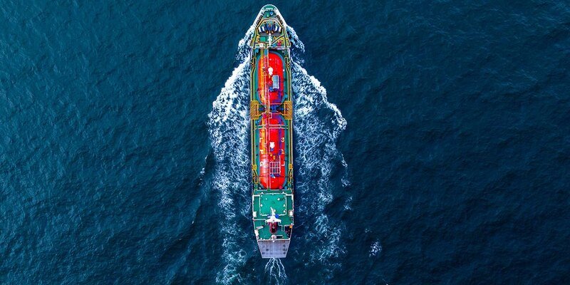 25 супертанкеров направляются к порту Янба для загрузки саудовской нефти