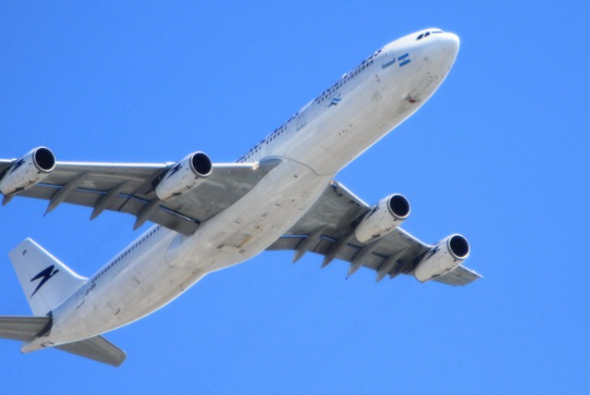 Эксперт Ансталь: туристы рискуют застрять при пересадке на Ближнем Востоке