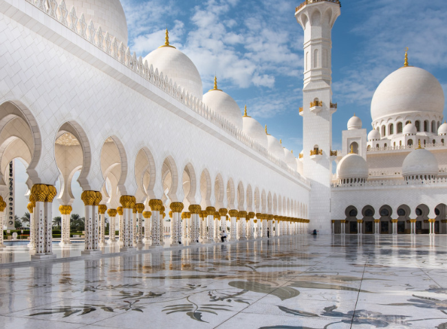 Стало известно, почему мусульмане держат строгий пост и что означает этот месяц